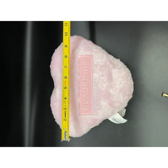 BlackPink Heart Shape Pink Plush Music Light up Pillow by YG Entertainment 2020 - Picture 4 of 5